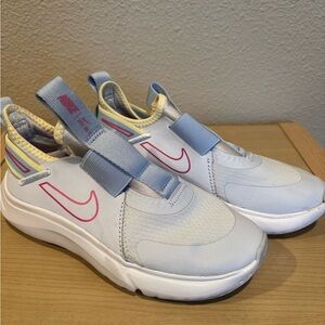 Nike Flex Runner Sneakers
